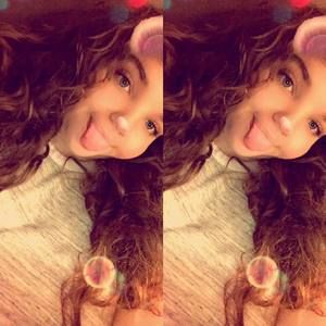 Meet your Posher, Mackenzie